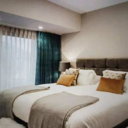 Mountain Luxury Property Апартаменты *